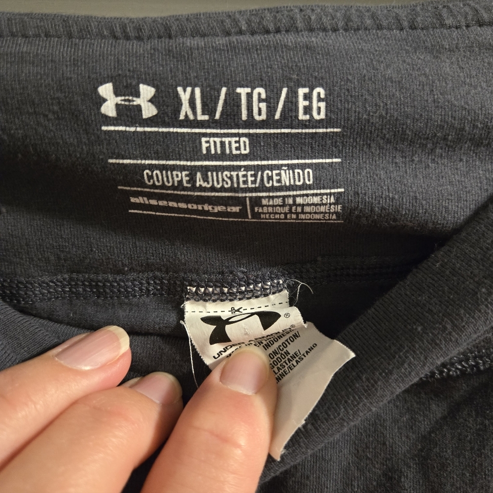 Under Armour Bundle - Picture 12 of 16